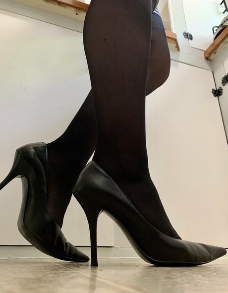 kleiner schwanz shemale onlyfans perfekte xxx bilder