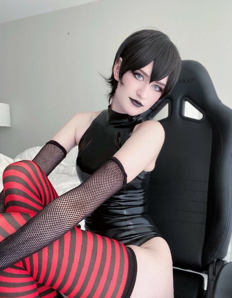 nackte krankenschwester onlyfans heiße sexy bild