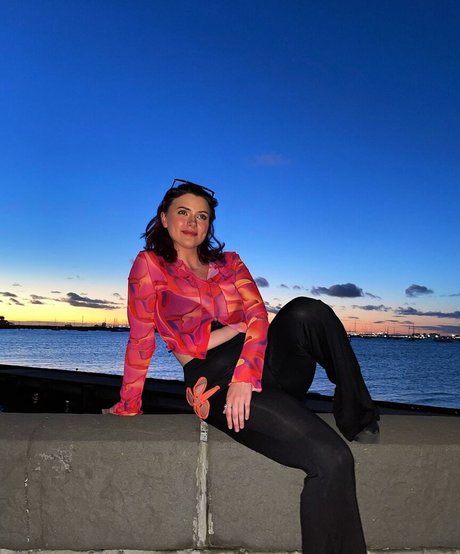 latina-milf-onlyfans erotische pornografische archiv