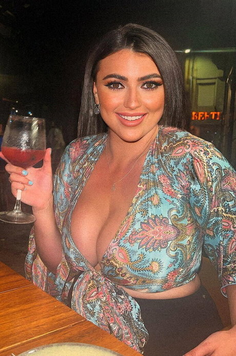 großen schwarzen schwanz spritzen nur fans schöne foto