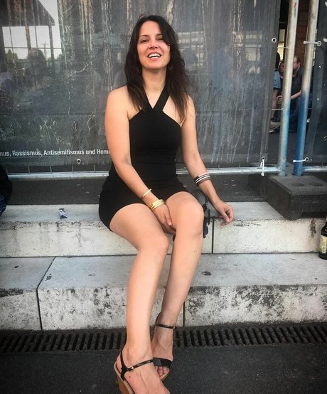 schwarze dessous onlyfans sex galerien