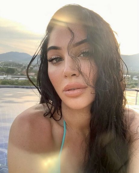 ebenholz nackt onlyfans erwachsene nacktheit foto