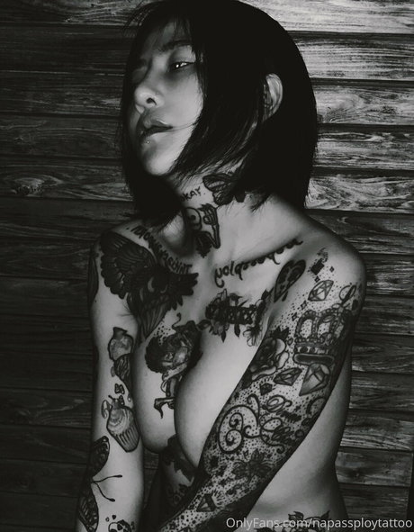 phat11 5 xxx nackten bild