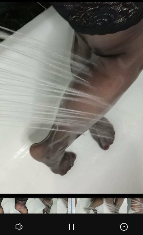 anfällige knochen-onlyfans kunst schöne galerie