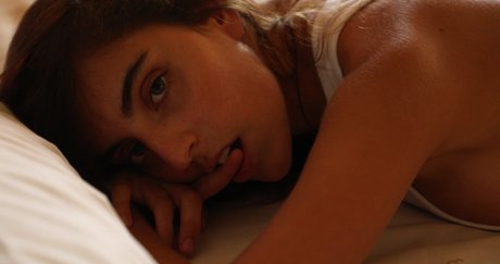 Aurora Mineo porno akt galerien