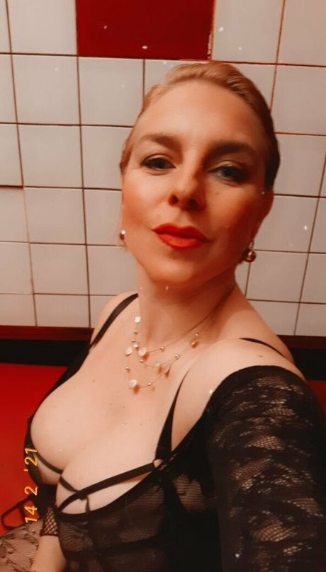 frauleinschmittfree top akt bilder