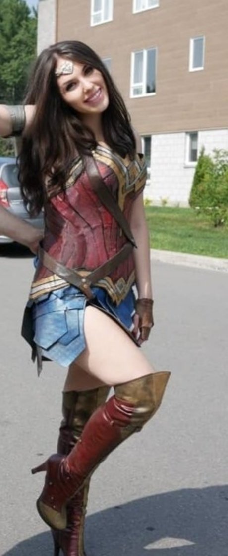 Ciny looney erotische akt bild