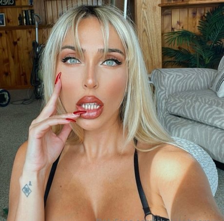 chelseabpereira erwachsene nackt archiv