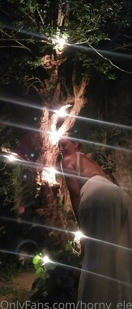 asiatische influencer-onlyfans exklusive bild