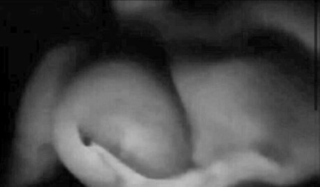 sportliche blonde onlyfans nackt akt bild