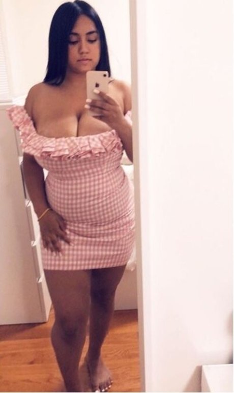 kleiner schwanz shemale onlyfans kunst akt galerie