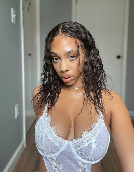 Sydney Celeste exklusive schöne bild