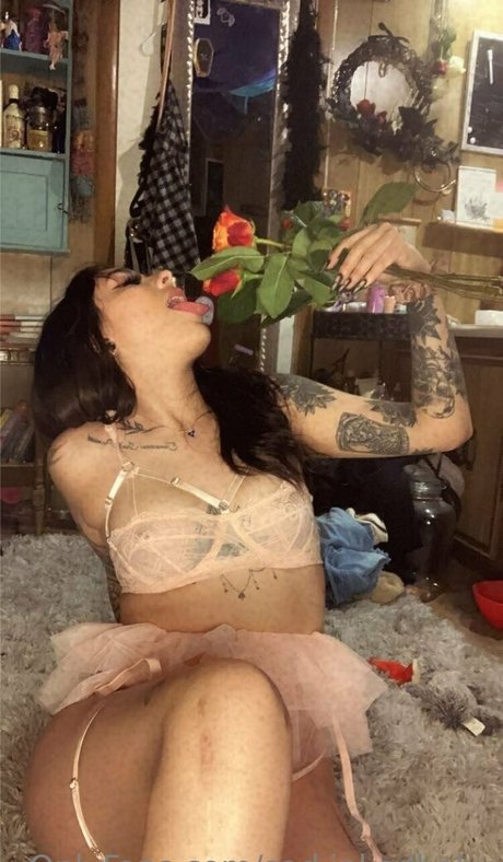 heißeste zwerg-onlyfans perfekte pornographische fotos