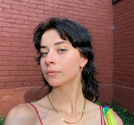 Aynsleigh Escher heiße erotische fotos