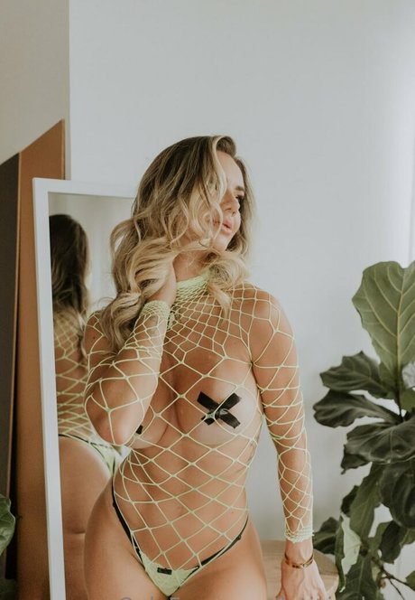 Leticia Abreu sexy nackt galerien