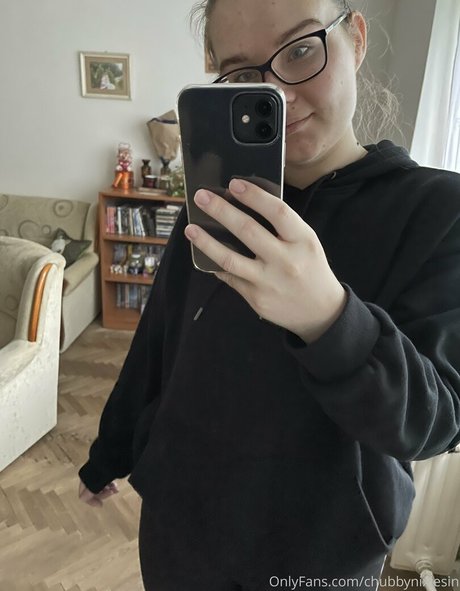 chubbynixiesin schauspielerin porno bild