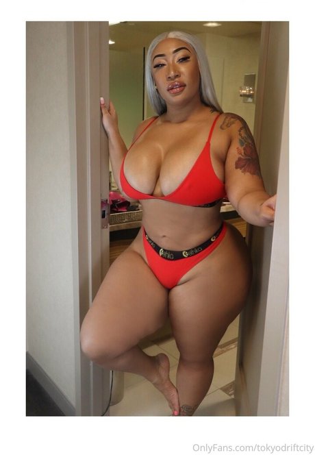 tokyodriftcity kunst akt galerie