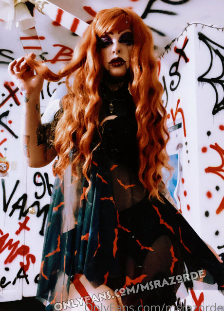 latina-milf-onlyfans top kunst bild