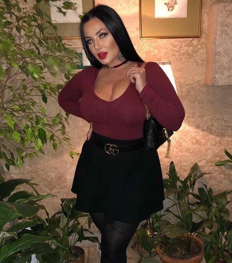 asiatisches teen solo onlyfans exklusive akt fotos