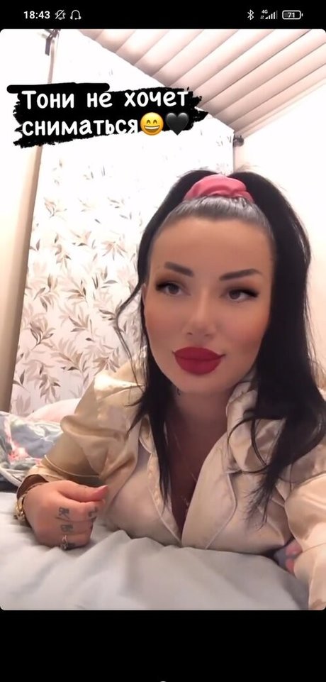 asiatische teen pussy onlyfans schöne nackte foto