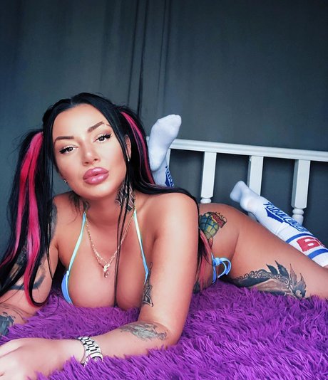 influencer-onlyfans erotische nacktheit foto