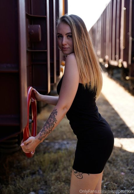 brittneyleathers sexy erwachsene archiv