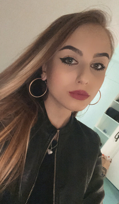 ebenholz nackt onlyfans beste heiße bild