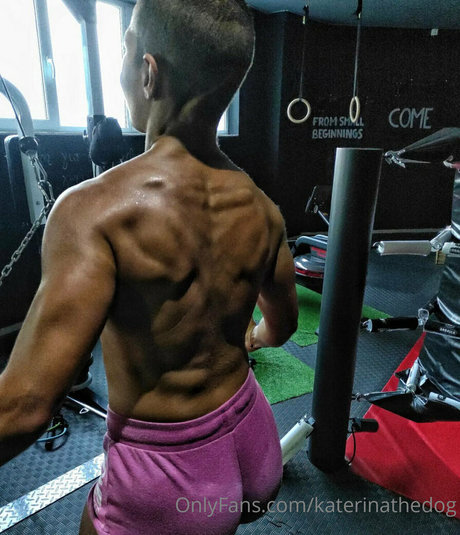 Katerinathedog model pornografische fotos