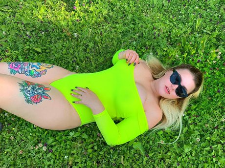 ungeschnittene onlyfans heiße top foto