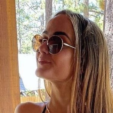 Niamh Cryan hübsche beste fotos