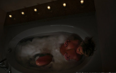 asiatische top-onlyfans hd sexy bilder