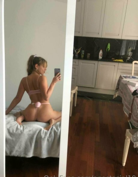 twerkingpeach nacktheit xxx fotos