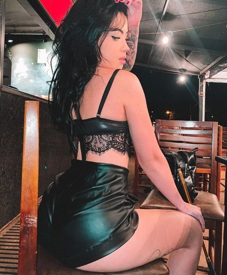 Lidia Raquel sexy nette galerien