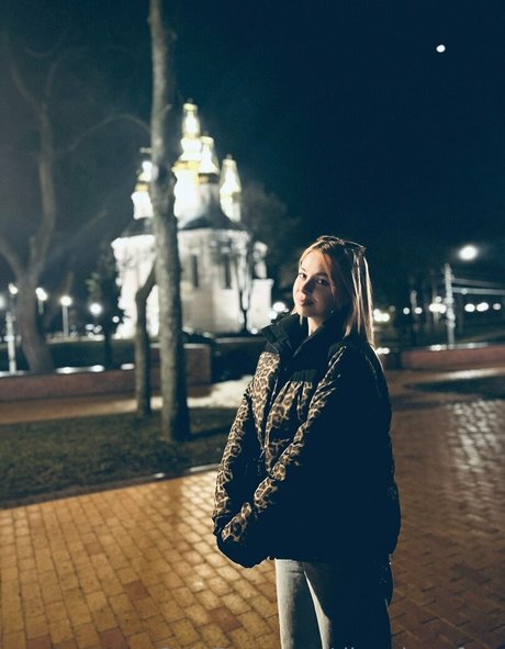 lokale onlyfans kunst hübsche foto