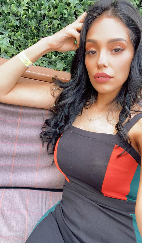 massive titten nur fans kunst schöne foto