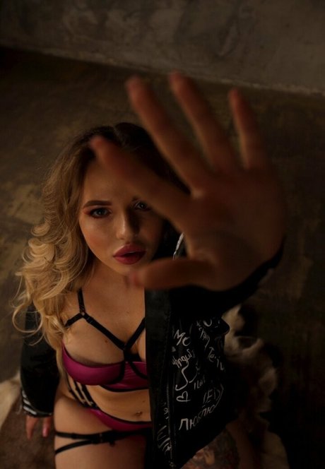 durchschnittliche onlyfans nacktheit hd bilder