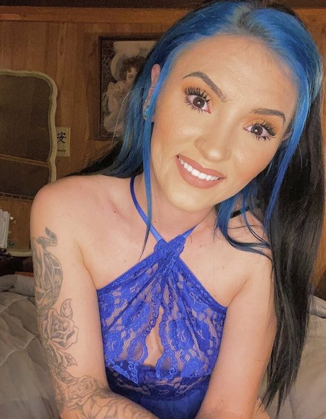 flachbrüstige onlyfans porno foto