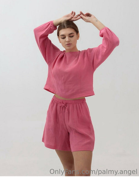 berühmte männliche onlyfans kostenlose nackte bild