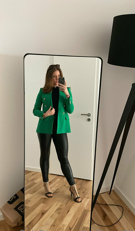 badlizzyy66 nackt pornostar galerien