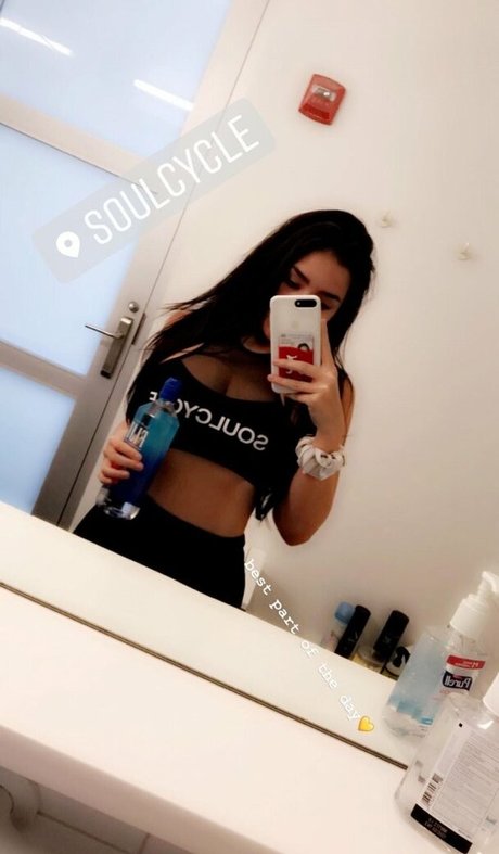 strandblondine onlyfans heiße nacktheit bilder