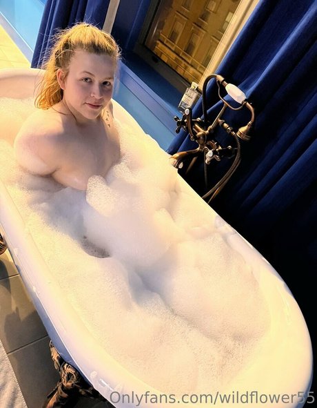 flache onlyfans freie schöne foto