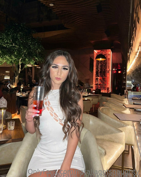 nataliagetsnaughty hd erotische galerien