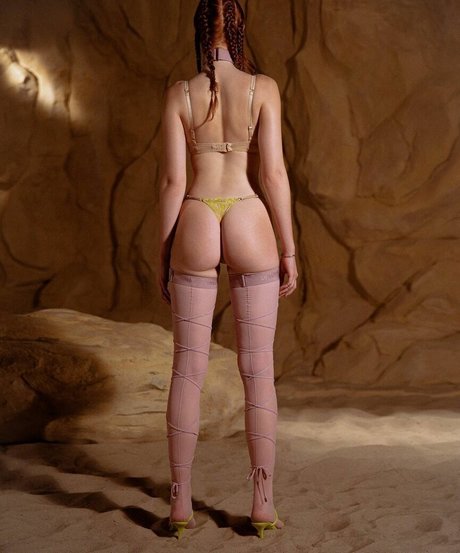 vollbusige onlyfans nackt porno foto