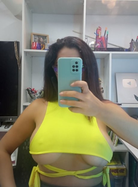 büro-milf-onlyfans erotische perfekte foto