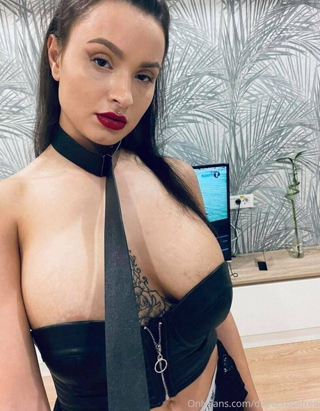 diana rosefree schauspielerin xxx bild