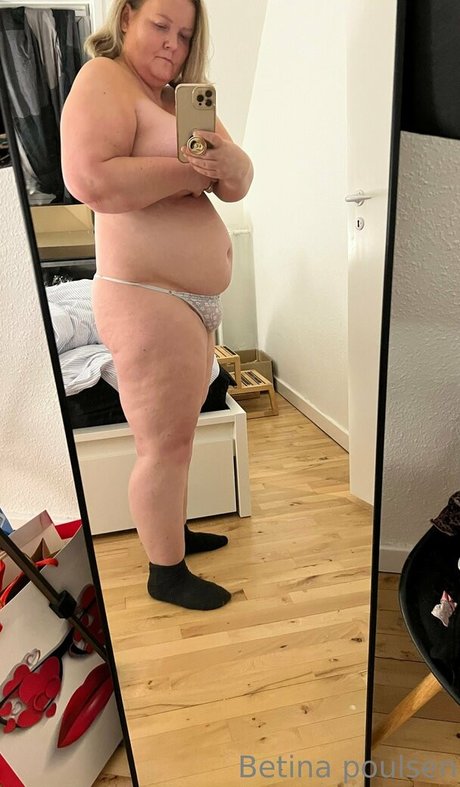 betina poulsen erotische akt archiv