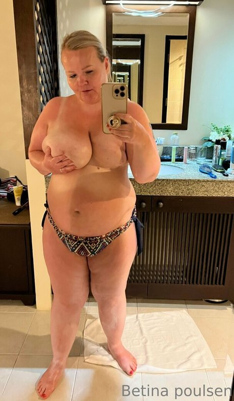 betina poulsen heiße nette galerie