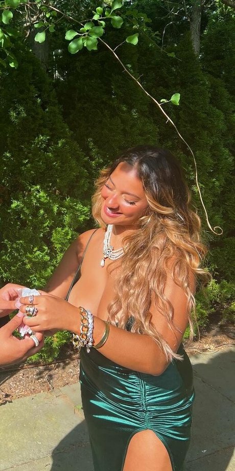 blowjob schlucken onlyfans erotische schöne bild