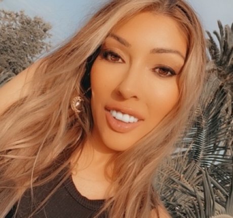 Bratty Nikki hd pornografische fotos