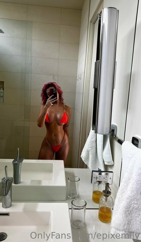 büro-milf-onlyfans porno hübsche foto